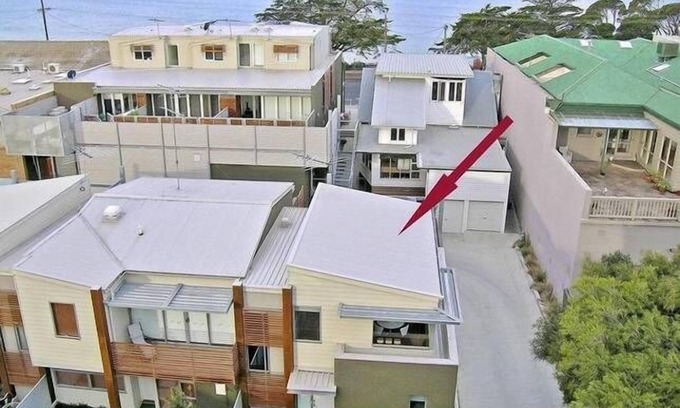 Point Lonsdale House | 5 Simpson St. Point Lonsdale