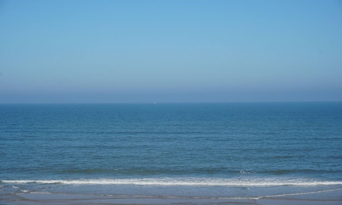 Seawinds Condo Condo | 5 STAR Direct Oceanfront Condo-ALL proceeds benefit physically handicapped child
