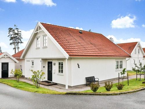 Manstad House | 5 star holiday home in ENGELSVIKEN, cleaning included