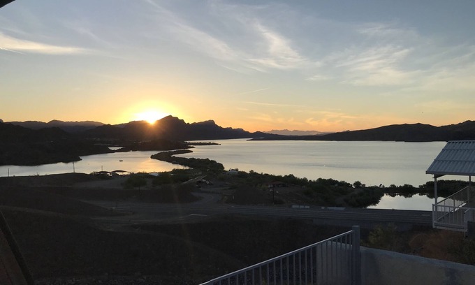 Parker Strip House | 5 star view, comfortable interiors! Pets allowed, we have internet.