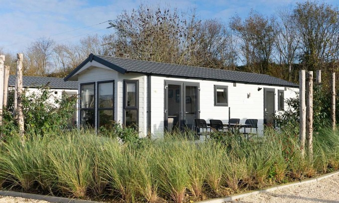 Linden Other | 50 m² Accommodation ∙ 2 bedrooms ∙ 4 guests