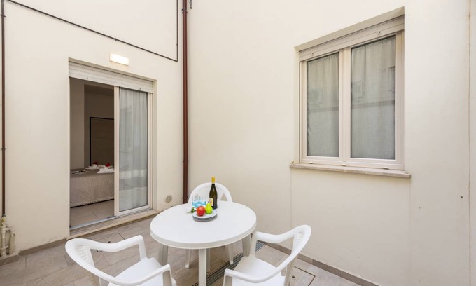 Viareggio Apartment | 50 m² Apartment ∙ 1 bedroom ∙ 3 guests