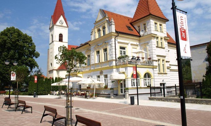 Trencianske Teplice Hotel | 50 m² Hotel ∙ 4 guests