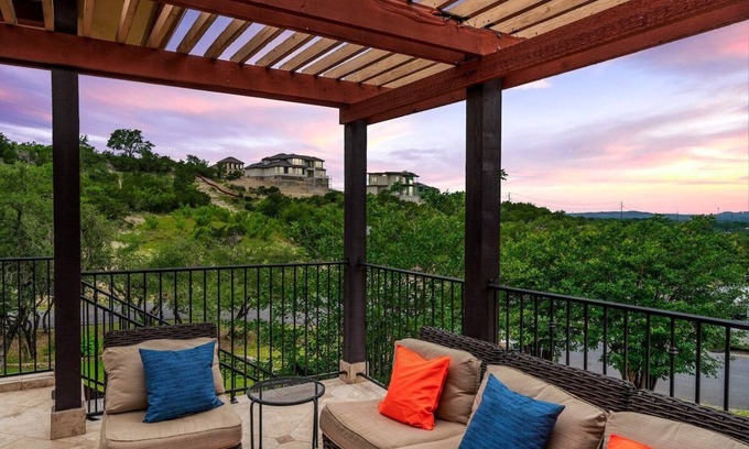 Travis Landing House | 5003 McCormick Mountain · NEW Austin Retreat | 4BR | 2.5 BA W/Game Room