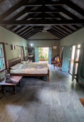 Vadamaradchy North House | 501 Thumpalai Road