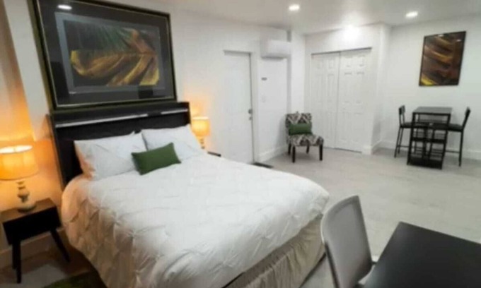 The Lakes Apartment | # 52 Lakeside In law suite.