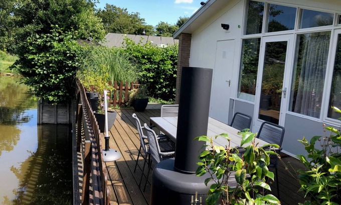 Andijk House | 52 m² House ∙ 2 bedrooms ∙ 5 guests