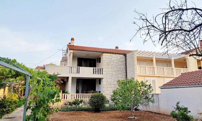 Supetar Apartment | 54 m² Apartment ∙ 2 bedrooms ∙ 6 guests