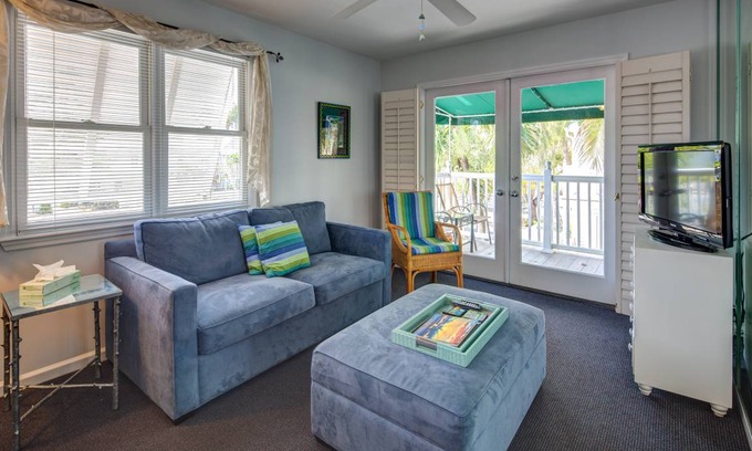 Truman Annex Condo | 54 m² Condo ∙ 2 bedrooms ∙ 4 guests