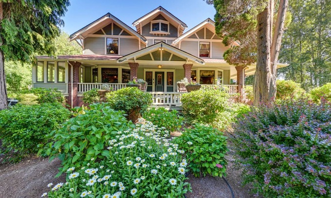 Kent House | 540 m² House ∙ 4 bedrooms ∙ 15 guests