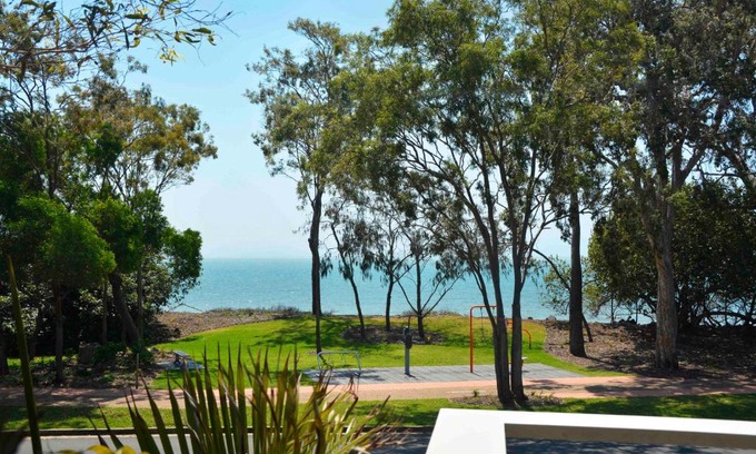 Urangan Apartment | 545 Esplanade