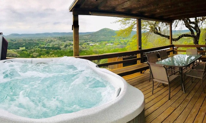 Center Point House | 55-Acre Hill Country Escape Near Wineries/Shopping