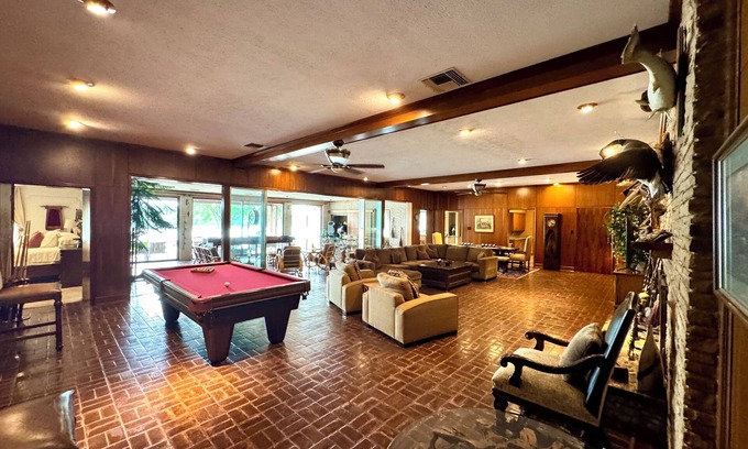 Weston House | 55 Acre Ranch Home with a 20 acre stocked pond!