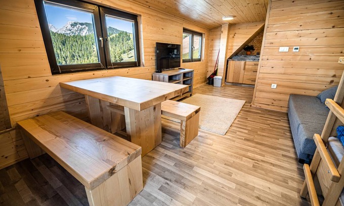 Ambroz pod Krvavcem Apartment | 55 m² Apartment ∙ 1 bedroom ∙ 6 guests