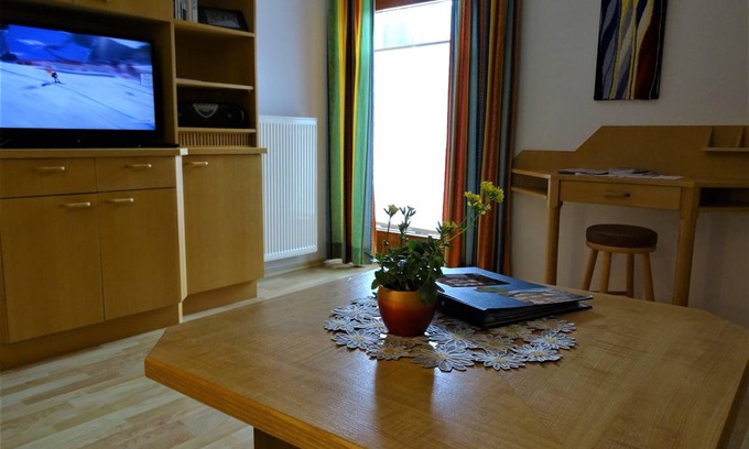 Matrei in Osttirol Apartment | 55 m² Apartment ∙ 1 bedroom ∙ 2 guests