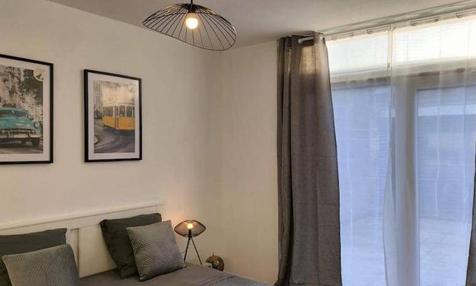 Waziers Apartment | 55 m² Apartment ∙ 2 bedrooms ∙ 6 guests