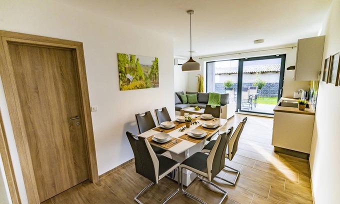 Verzej Apartment | 55 m² Apartment ∙ 2 bedrooms ∙ 6 guests