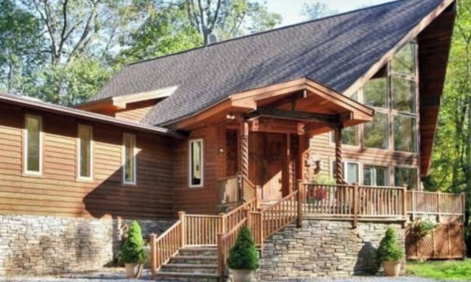 Westport House | 5500 sqft SUMMER HOME in Minutes from the BEACH + more (WESTPORT)