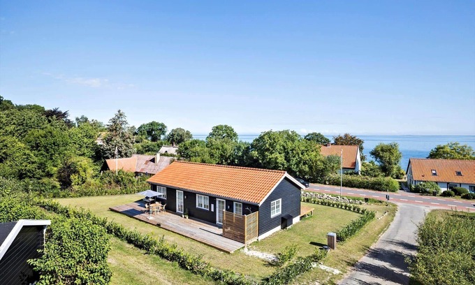 Bolshavn House | 5565 Svaneke - Sommervej 2 A