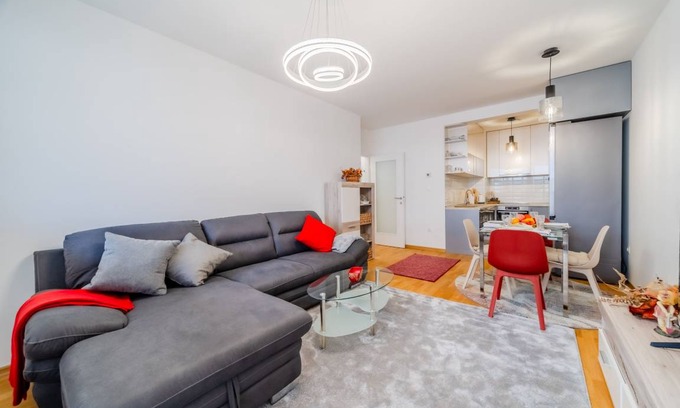 Zagreb Apartment | 56 m² Apartment ∙ 1 bedroom ∙ 4 guests