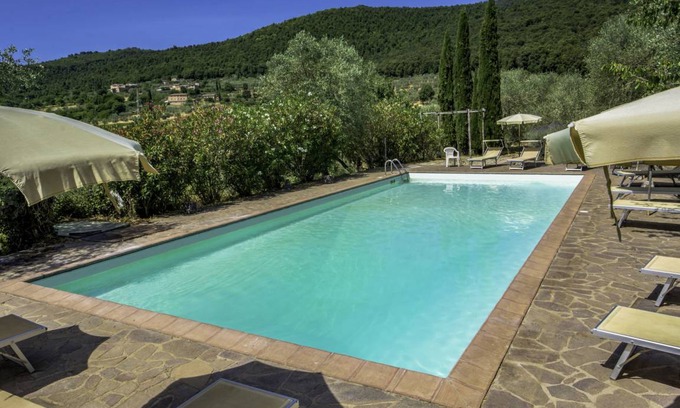 Simignano Villa | 57 m² Villa ∙ 1 bedroom ∙ 2 guests