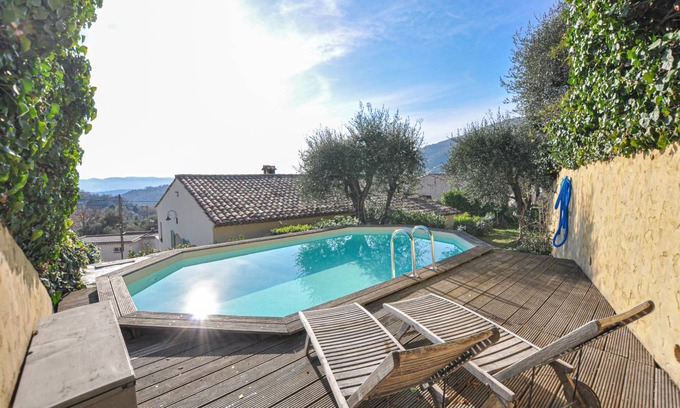 Magagnosc Apartment | 58 m² Apartment ∙ 1 bedroom ∙ 2 guests