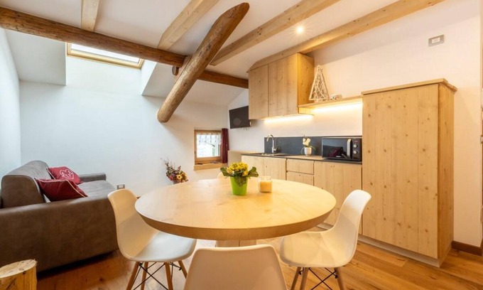 Isolaccia Apartment | 58 m² Apartment ∙ 2 bedrooms ∙ 6 guests