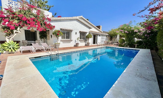 New Golden Mile Villa | 58 -Villa 9p , private swimming pool, close to the sea