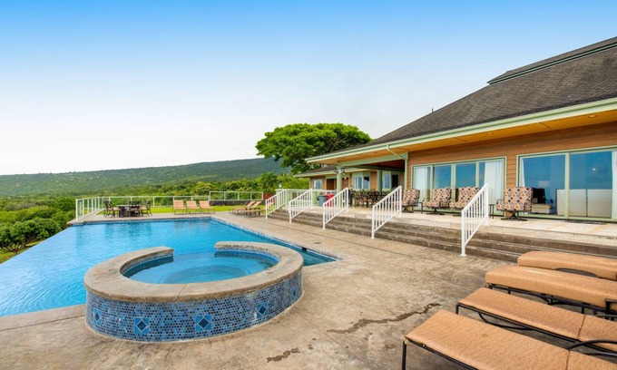 Honaunau-Napoopoo House | 595 m² House ∙ 3 bedrooms ∙ 20 guests