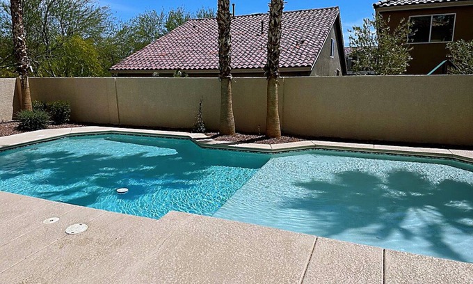Arden House | 5BD/4BA, King bed, private pool, foosball & pool table, and few miles to strip