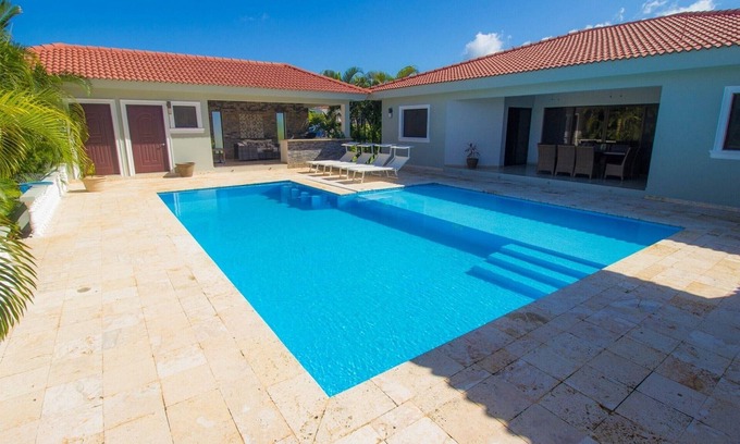 La Mulata Villa | 5BD/5BTH house in gated Sosua residence, fully furnished and equipped