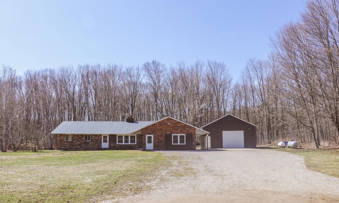 Grand Marais House | 5BR, 1.5BR, Private Wooded Hide Away