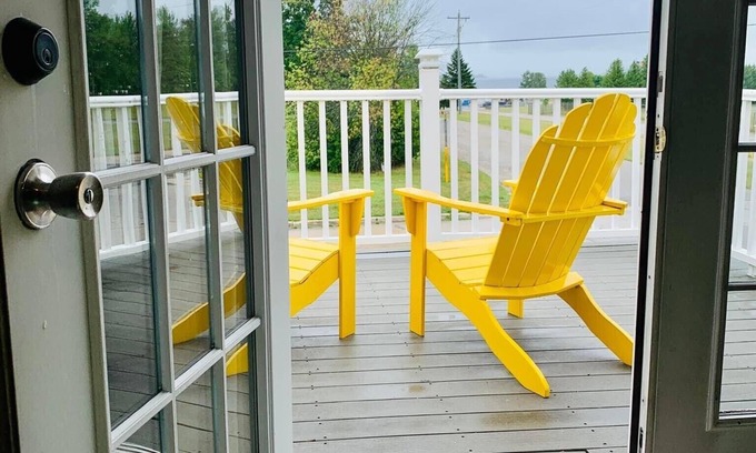 St Ignace Cottage | 5br 1 Ba Cottage In The Heart Of St. Ignace