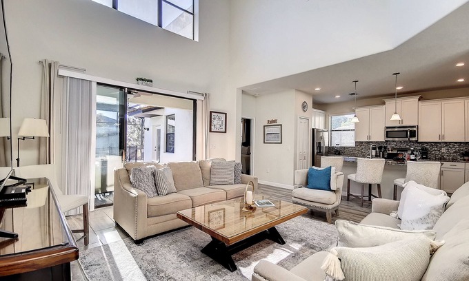 Loughman House | ✨ 5BR Disney Dream Villa | Theater, Pool & Game Loft | 20% Off Thru Sept!