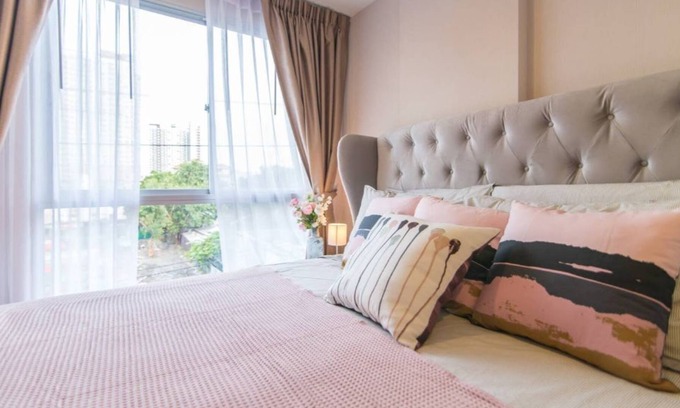 Khlong Toei Condo | 5mins taxi to BTS, near Ekkamai, 2Rooms for 2-3PPL , Khet Khlong Toei