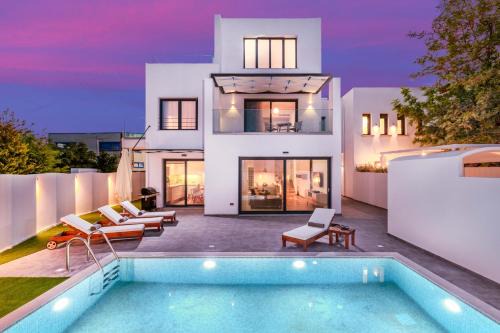 Skalani Villa | 5star Villa Harmony w heated pool, Gym, Spa, Sauna