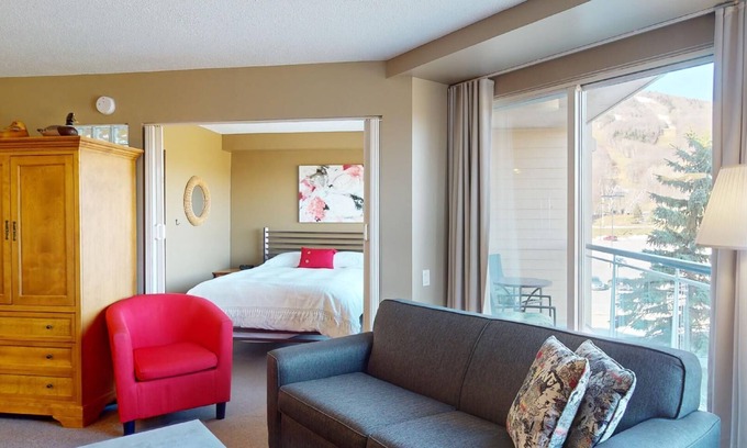 Beaupre Condo | 6-402 : Condo - 1 bedroom - sleeps 4
