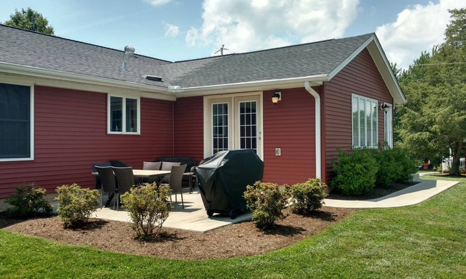 Nancy House | 6 Bdrm/Lake Cumberland/Somerset/Pulaski Cnty Park/Lees Ford Marina