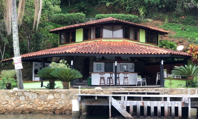 Mambucaba House | 6 Bedroom Private vacation home in Angra dos Reis