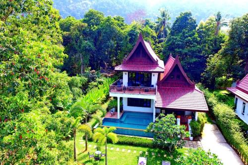 Ko Chang Villa | 6 Bedroom Seaview Villa with Pool