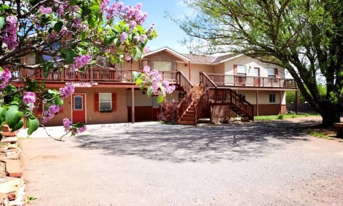 Torrey Apartment | #6 Home in the Heart of Utah