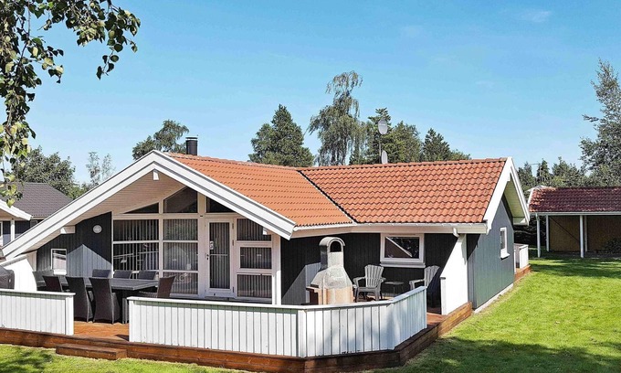 Bøtø By House | 6 person holiday home in Væggerløse