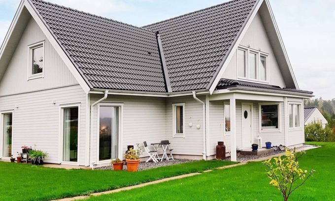 Adelso House | 6 person holiday home in ADELSÖ-By Traum