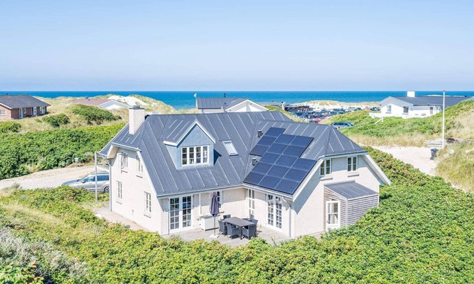 Henne Strand House | 6 person holiday home in Henne