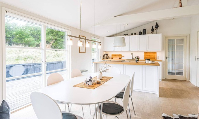 Henne Strand House | 6 person holiday home in Henne