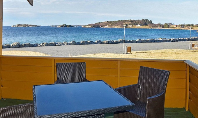Aukra House | 6 person holiday home in Aukra
