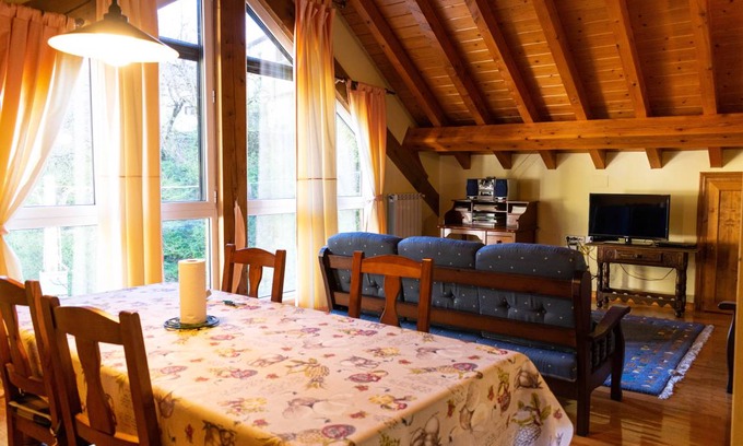 Uztarroz Apartment | 60 m² Apartment ∙ 2 bedrooms ∙ 4 guests
