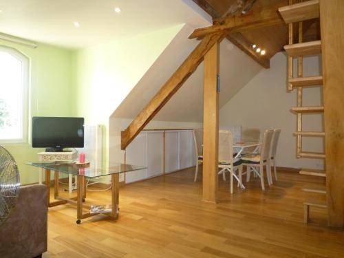 Devant-les-Ponts Apartment | 60 m² Apartment ∙ 2 bedrooms ∙ 4 guests