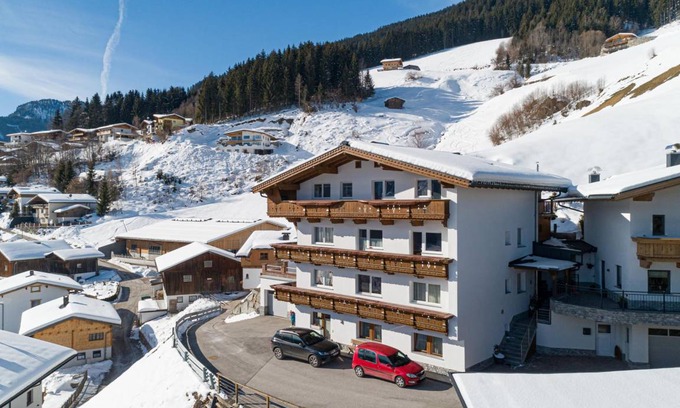 Hippach Apartment | 60 m² Apartment ∙ 2 bedrooms ∙ 4 guests