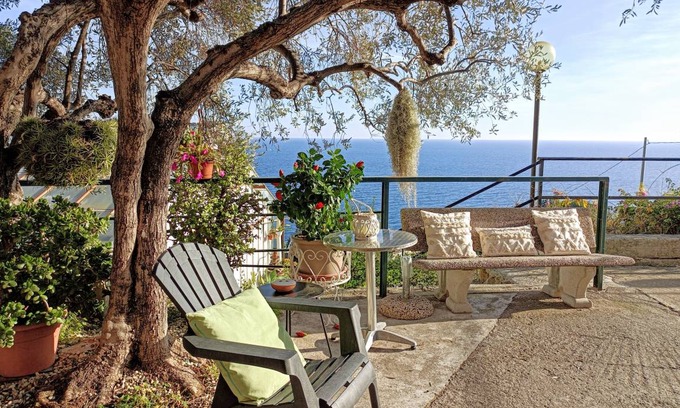 Bordighera Apartment | 60 m² Apartment ∙ 1 bedroom ∙ 3 guests